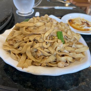 Pistache - Chicken Lo Mein - Cafeteria Near Me - Mérida, YUC Pistache - Chicken Lo Mein - Cafeteria Near Me - Mérida, YUC