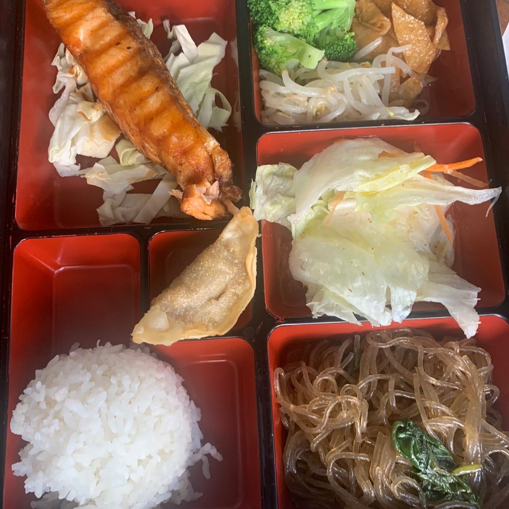 Jumping Spoon - salmon bento box - Korean Near Me - Hercules, California Jumping Spoon - salmon bento box - Korean Near Me - Hercules, California