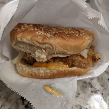 Cuckoo's Cafe - Chicken sandwich - Taiwanese Near Me - Doraville, Georgia