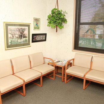 Smile Li Dentistry - Waiting Room - General Dentistry Near Me - Pompton Lakes, New Jersey Smile Li Dentistry - Waiting Room - General Dentistry Near Me - Pompton Lakes, New Jersey