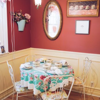 Calabash Garden Tea Room - Tea Rooms Near Me - Calabash, North Carolina
