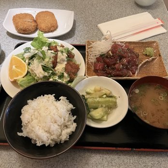 Gombei - Special: fried chicken w/ tartar sauce & poke - Japanese Near Me - San Jose, California