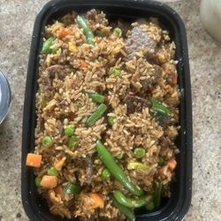 Cafe Thai - FR4. Basil Fried Rice with beef