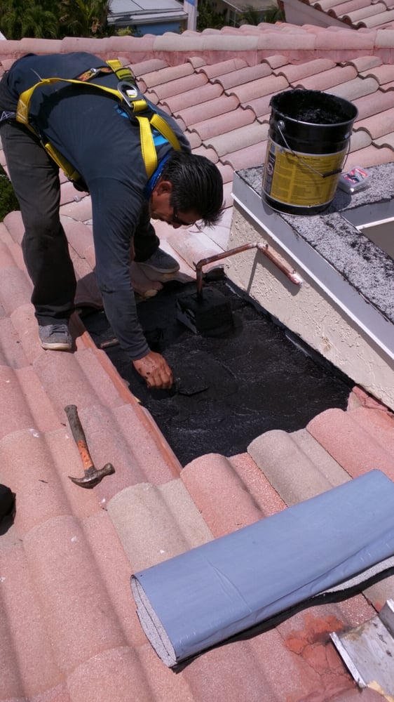 Slide of Riggs Roofing