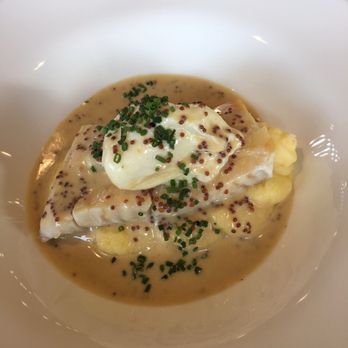 Tate Modern Restaurant - Smoked Haddock with poached egg - Vegetarian Near Me - London, XGL Tate Modern Restaurant - Smoked Haddock with poached egg - Vegetarian Near Me - London, XGL