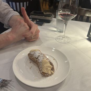 Portofino - Cannoli - Italian Near Me - Indianapolis, Indiana