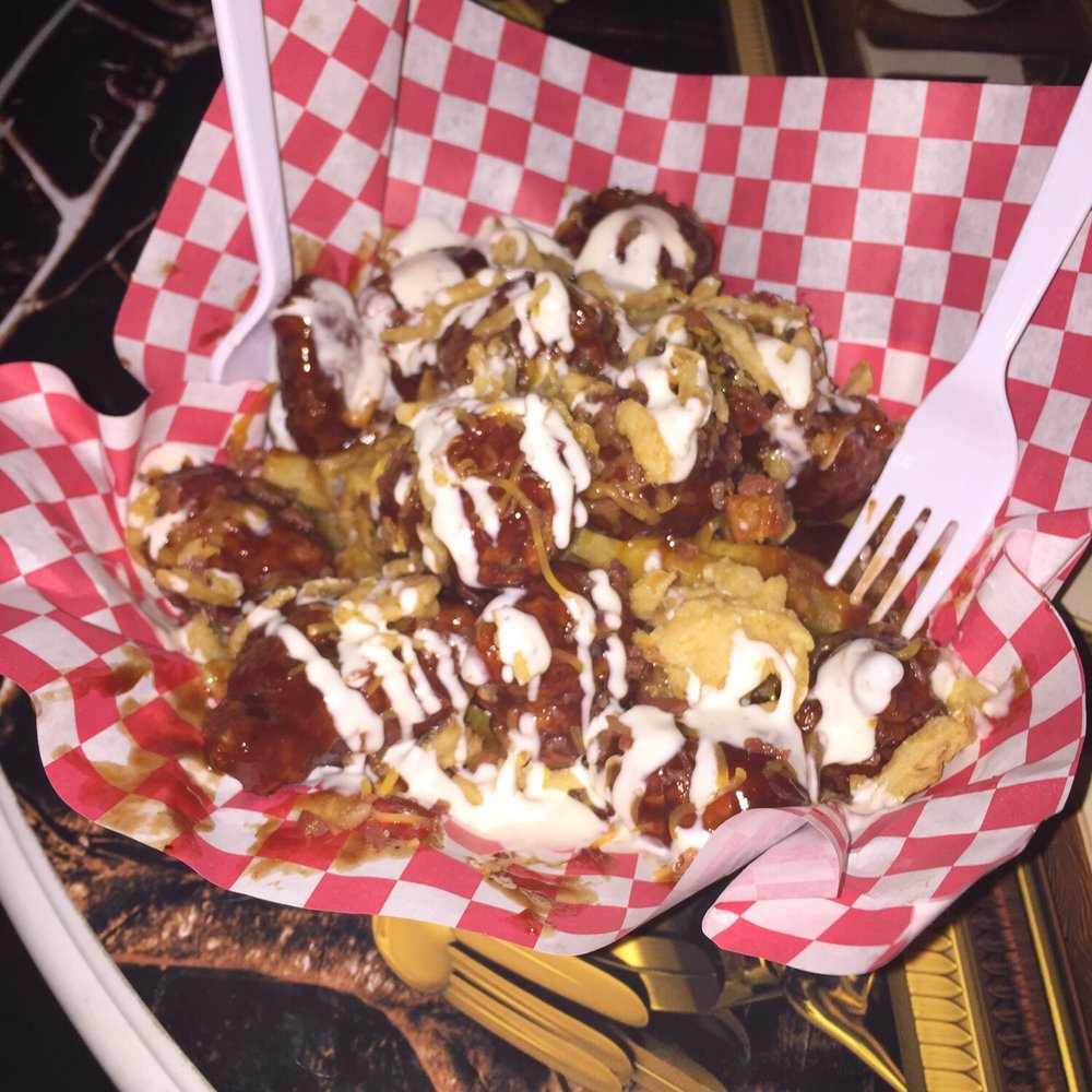 Wing Box - Loaded box Bbq - Food Trucks Near Me Wing Box - Loaded box Bbq - Food Trucks Near Me