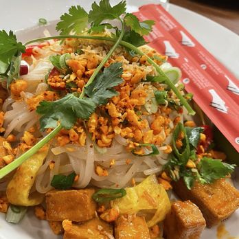 Kitchen Door - Pad thai - Cocktail Bars Near Me - Napa, California