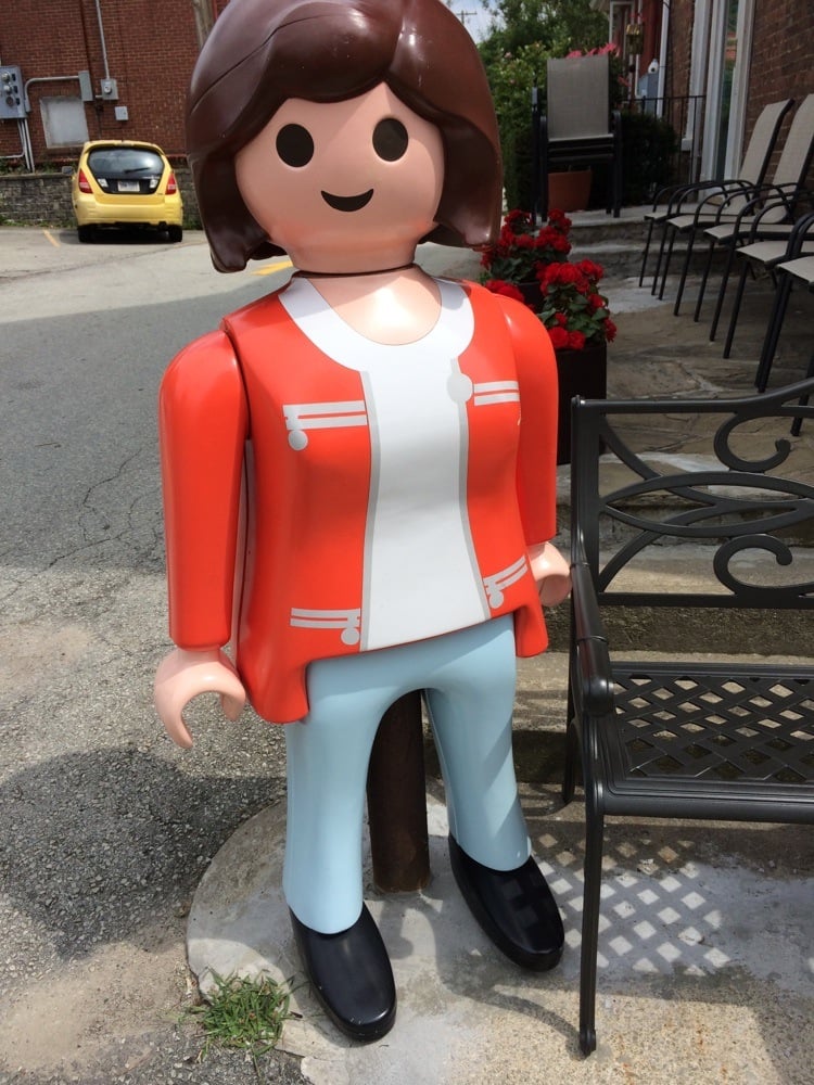 THE TOY BOX Updated August 2024 108 S Market St, Ligonier