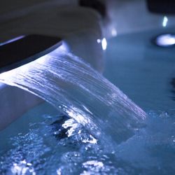 Spa Tender - Spa Tender Bullfrog Hot Tubs Best in Utah