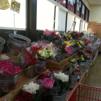 Trader Joe's - Flowers! ( well what's left of them, I am a bit late but still managed to find a lovely and healthy bunch of oriental lilies .) - Grocery Near Me - Long Beach, California Trader Joe's - Flowers! ( well what's left of them, I am a bit late but still managed to find a lovely and healthy bunch of oriental lilies .) - Grocery Near Me - Long Beach, California