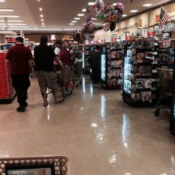 Safeway - Always long lines at the Safeway on Gordon!  Guaranteed to cost you 20 minutes EVERY TIME!!! - Grocery Near Me - Kingman, Arizona