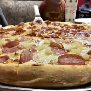 Goodfella's Pizza - Time for dinner! 1/2 pepperoni 1/2 Canadian bacon and pineapple. - Pizza Near Me - Wylie, Texas Goodfella's Pizza - Time for dinner! 1/2 pepperoni 1/2 Canadian bacon and pineapple. - Pizza Near Me - Wylie, Texas