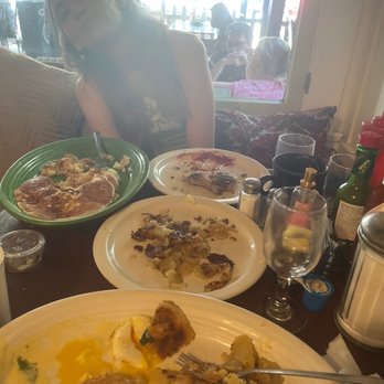 Molly's Souper - Breakfast & Brunch Near Me - Upland, California