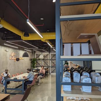 Kaffee Bohnen - Vibes - Coffee & Tea Near Me - Los Angeles, California