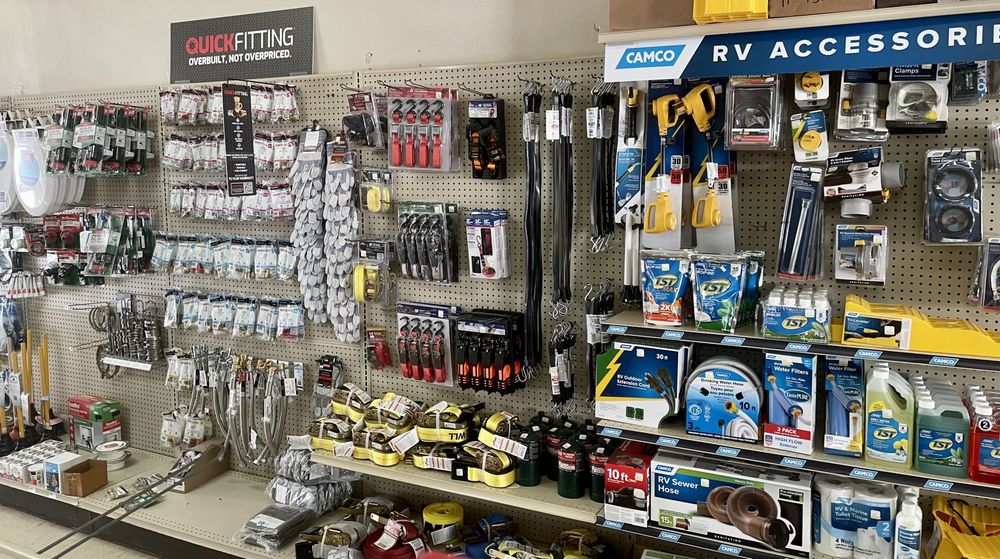 WOODYS HARDWARE & HOME Updated September 2024 101 Bridge St, Evarts