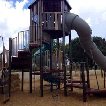 San Gabriel Park - Creative Playscape - Super high up slide. - Playgrounds Near Me - Georgetown, Texas
