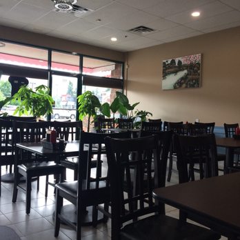 Lynn's Vietnamese Restaurant - Lynn's Vietnamese - Vietnamese Near Me - Vernon, British Columbia Lynn's Vietnamese Restaurant - Lynn's Vietnamese - Vietnamese Near Me - Vernon, British Columbia