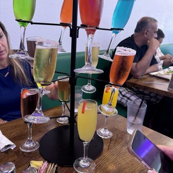 Madres Brunch - Flight - Breakfast & Brunch Near Me - Placentia, California
