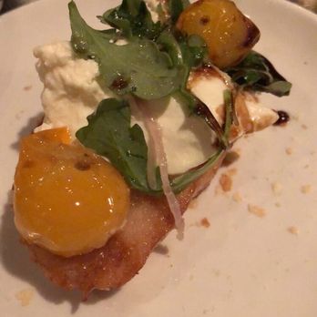 House 406 - Burrata Bruschetta - American Near Me - Northbrook, Illinois