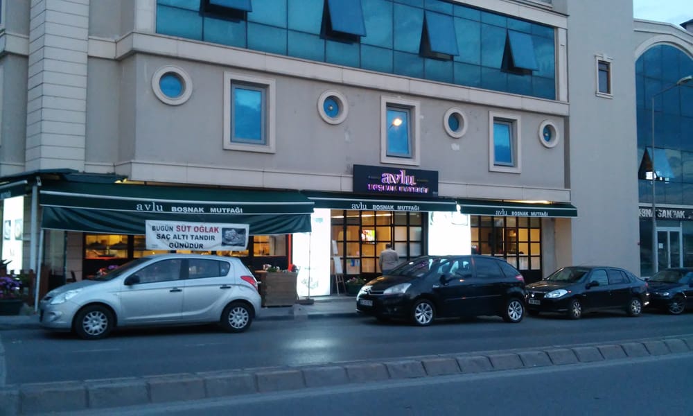 Avlu Boşnak Mutfağı