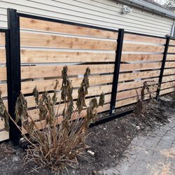 Cruz Fence - Finished fence.