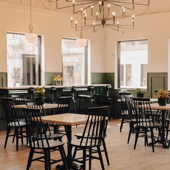 Summer Moon Coffee - Summer Moon Cherry Street - Indoor Seating - Coffee & Tea Near Me - Tulsa, Oklahoma Summer Moon Coffee - Summer Moon Cherry Street - Indoor Seating - Coffee & Tea Near Me - Tulsa, Oklahoma