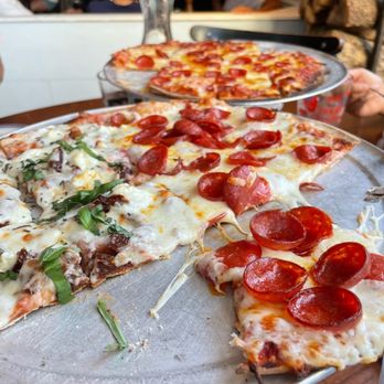 Eno’s Pizza Tavern - Pizza Near Me - Dallas, Texas Eno’s Pizza Tavern - Pizza Near Me - Dallas, Texas