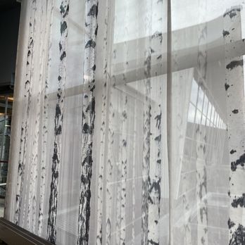 Helsinki-Vantaan Lentoasema - Airports Near Me - Vantaa, 18