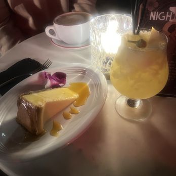 Nightcaps at Rosetta - Tiki Bars Near Me - Livermore, California Nightcaps at Rosetta - Tiki Bars Near Me - Livermore, California