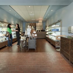 Coronado Bliss Salon - An AVEDA Lifestyle Salon - Visit our Complete Retail Store offering AVEDA Products and Jewelry, Cards, and Gifts