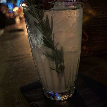 Darling Aviary - Perfectly crafted tequila cocktail. - Bars Near Me - Sacramento, California