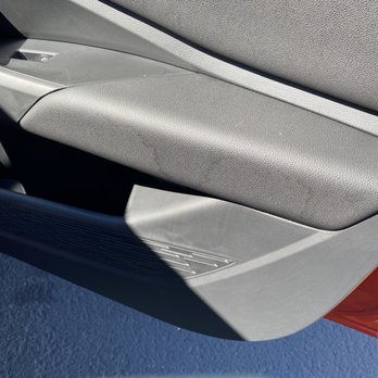 Foss Audio and Tint - Residue fluid left. Sloppy work - Car Stereo Installation Near Me - Tukwila, Washington Foss Audio and Tint - Residue fluid left. Sloppy work - Car Stereo Installation Near Me - Tukwila, Washington