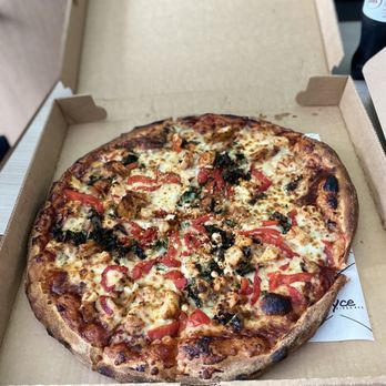 HomeSlyce - Canton - 16" 16" BBQ Chicken Kale Pizza - Pizza Near Me - Baltimore, Maryland HomeSlyce - Canton - 16" 16" BBQ Chicken Kale Pizza - Pizza Near Me - Baltimore, Maryland