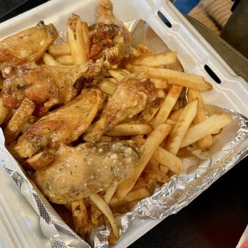 NJ Weedman's Joint - Wings & fries - Juice Bars & Smoothies Near Me - Trenton, New Jersey