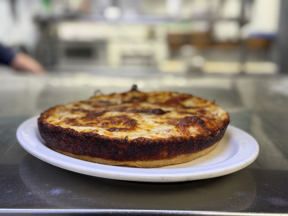 Azucar Cuban Restaurant Logo