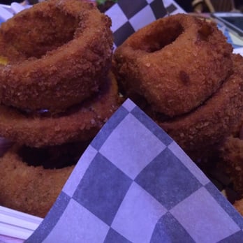 Huey's Southwind - Basket of onion rings - Burgers Near Me - Memphis, Tennessee