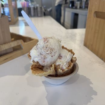 Sweet Fix Creamery - Sweet Cherry Almond Cookie in a Waffle Bowl - Desserts Near Me - Bakersfield, California