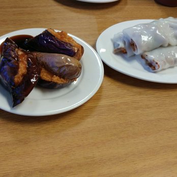 Happy Dim Sum Bakery - Dim Sum Near Me - Mississauga, Ontario