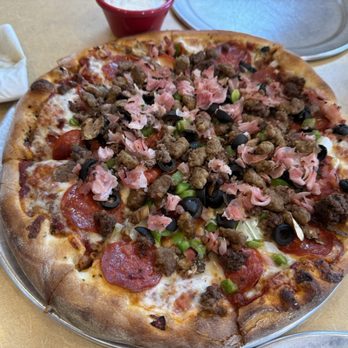 Trail Rider - 12in MEAT LOVERS - Pizza Near Me - Cedar Crest, New Mexico