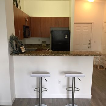VM Flooring - Kitchen and entrance - Flooring Near Me - Santa Clara, California VM Flooring - Kitchen and entrance - Flooring Near Me - Santa Clara, California