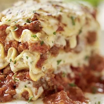 Olive Garden Italian Restaurant - Lasagna Classico - Italian Near Me - Conway, Arkansas