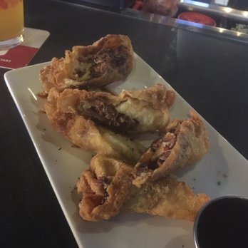 Woodson's Local Tap + Kitchen - Feedlot egg rolls; yuck - Comfort Food Near Me - Conroe, Texas