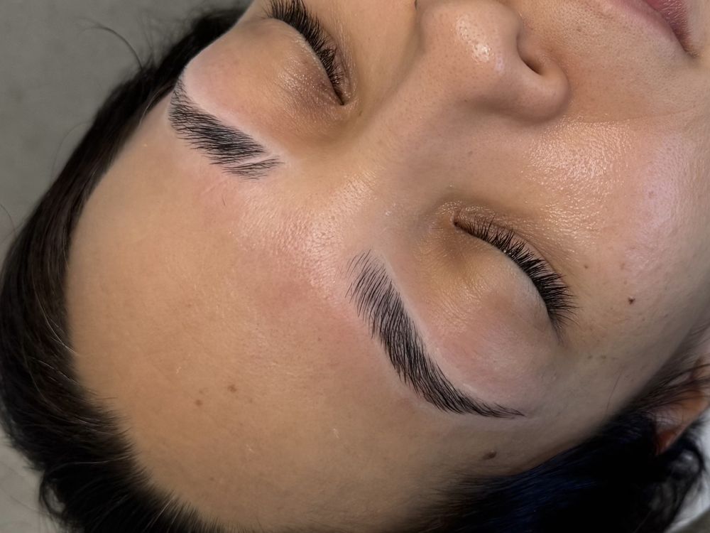 Browz By Glo Esthetics Logo