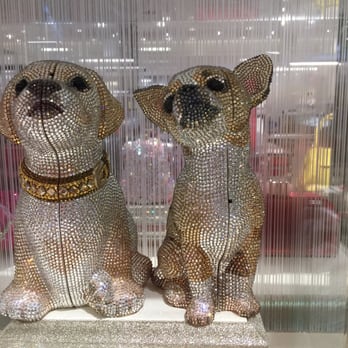 Neiman Marcus - I want that chihuahua purse but I need $6000,00 asap - Shoe Stores Near Me - Chicago, Illinois