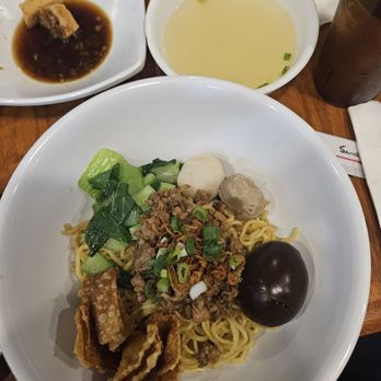 Sumatera Restaurant NYC - Indonesian Near Me - Elmhurst, New York
