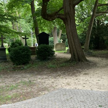Alter Friedhof - Alten Friedhof - Landmarks & Historical Buildings Near Me