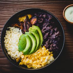 Arepas On Wheels - Desayuno Criollo