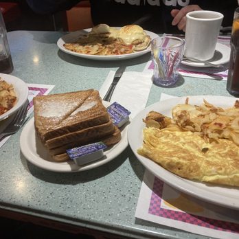 Buccaneer Diner - Diners Near Me - East Elmhurst, New York
