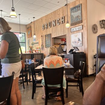 Brunch Daytona - Inside - Breakfast & Brunch Near Me - Daytona Beach, Florida Brunch Daytona - Inside - Breakfast & Brunch Near Me - Daytona Beach, Florida